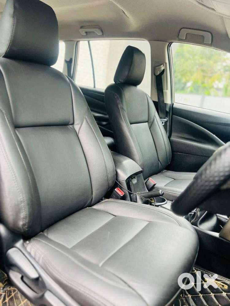 Toyota Innova Crysta 2.4 Gx Mt 8s, 2019, Diesel
