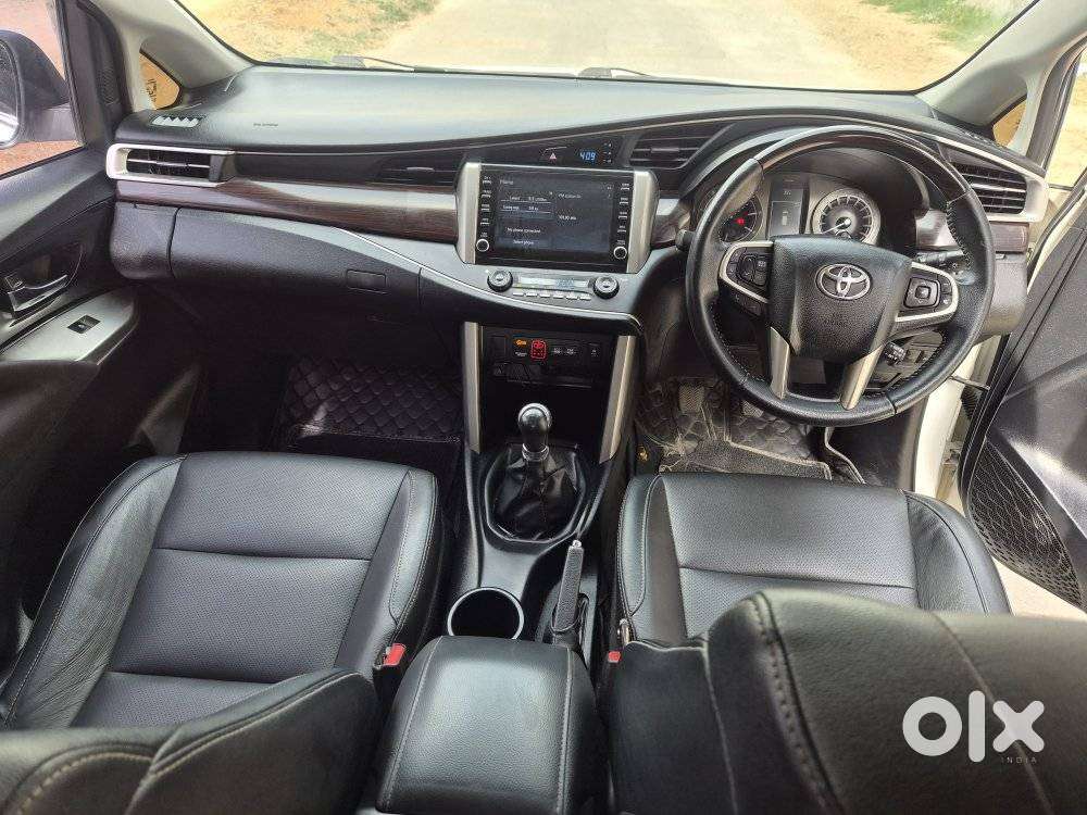 Toyota Innova Crysta 2.4 Z 7 Str, 2023, Diesel
