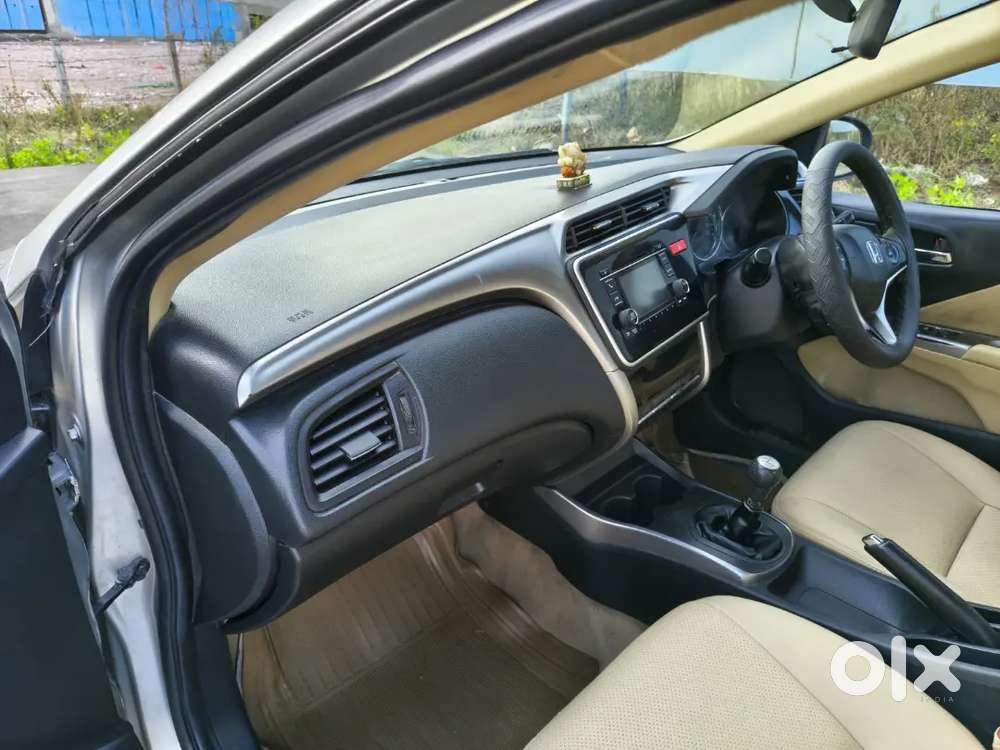 Honda City 4th Gen 2015 Petrol Manual