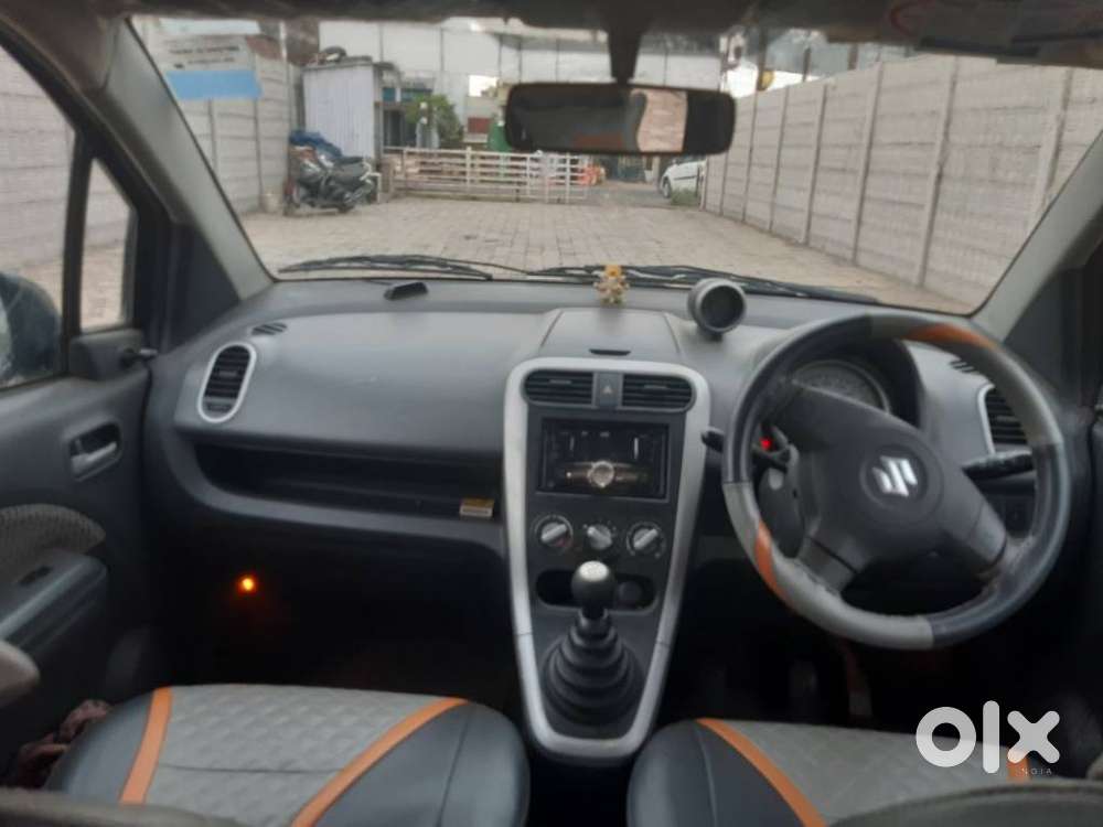 Maruti Suzuki Ritz Vxi, 2014, Petrol