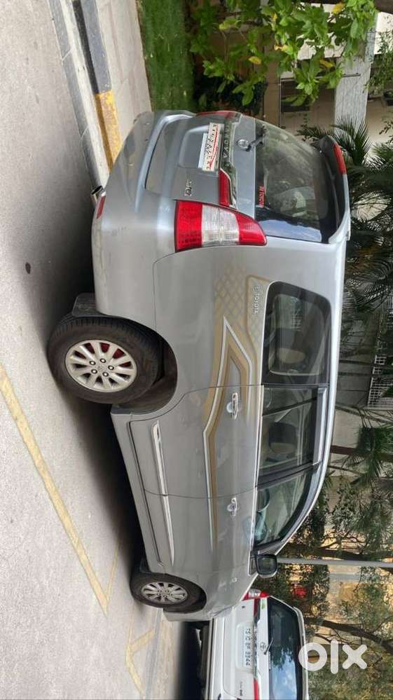 Toyota Innova 2.5 G (diesel) 7 Seater Bs Iv, 2015, Diesel