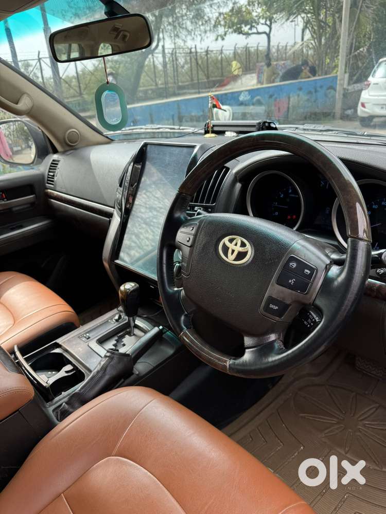 Toyota Land Cruiser V8 Petrol, 2008, Petrol