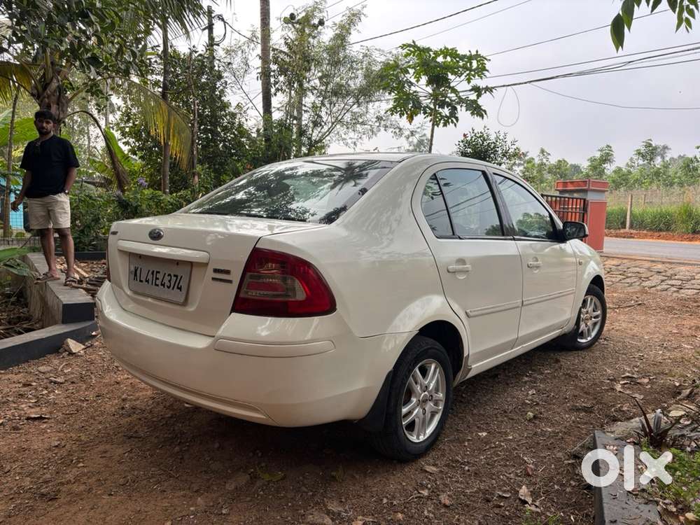 Ford Fiesta 2011 Diesel 100000 Km Driven