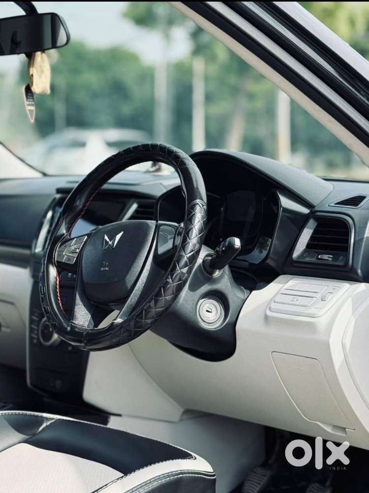 Mahindra Xuv300 W6 Diesel, 2023, Diesel
