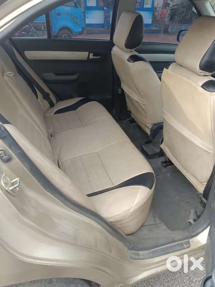 Swift Dzire Maruti 2011