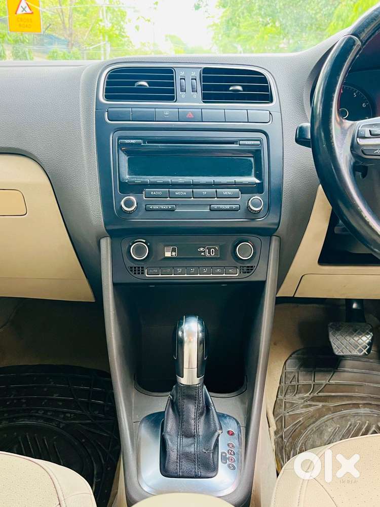 Volkswagen Vento 2013-2015 1.2 Tsi Highline At, 2013, Petrol