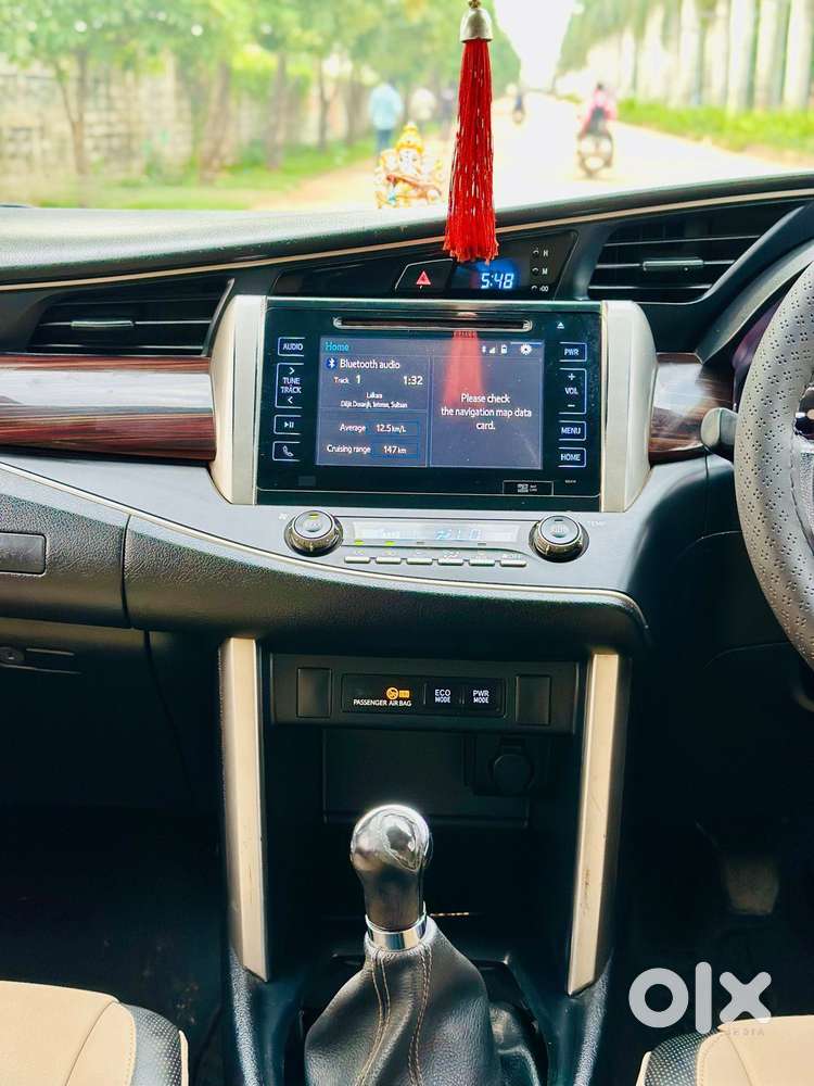 Toyota Innova 2.5 Vx 8 Str Bs-iii, 2019, Diesel