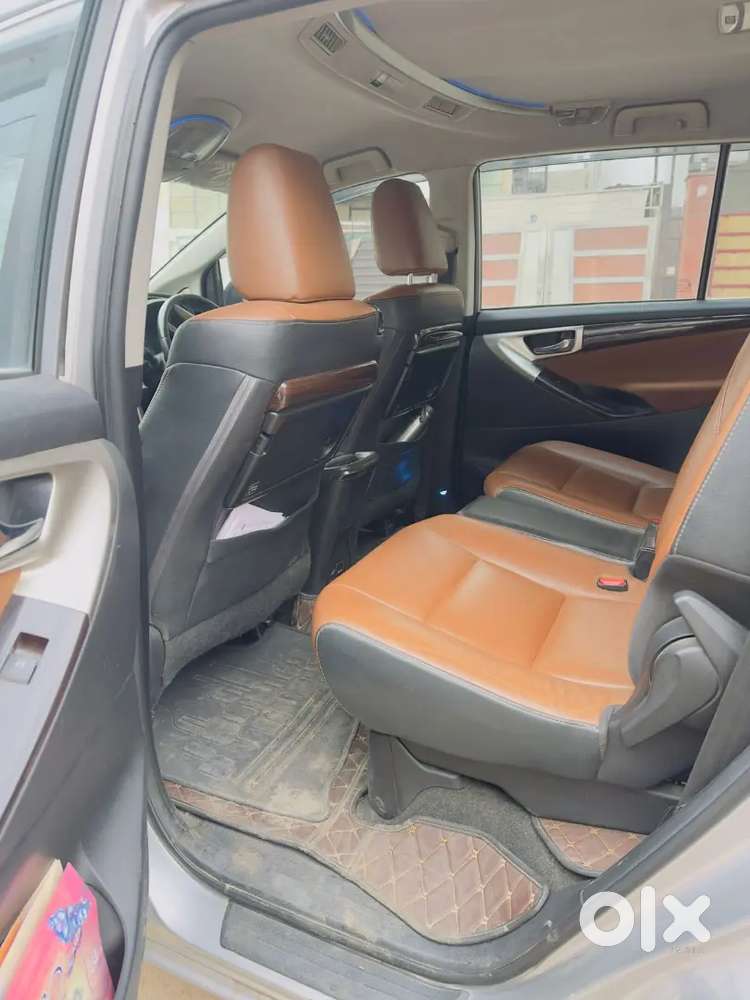 Toyota Innova Crysta 2017