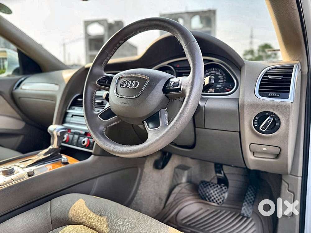 Audi Q7 Extremely Well Maintained