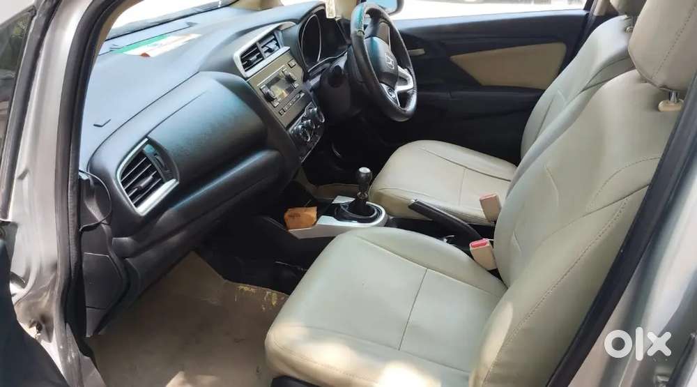 Honda Jazz 2016 Hybrid Variant