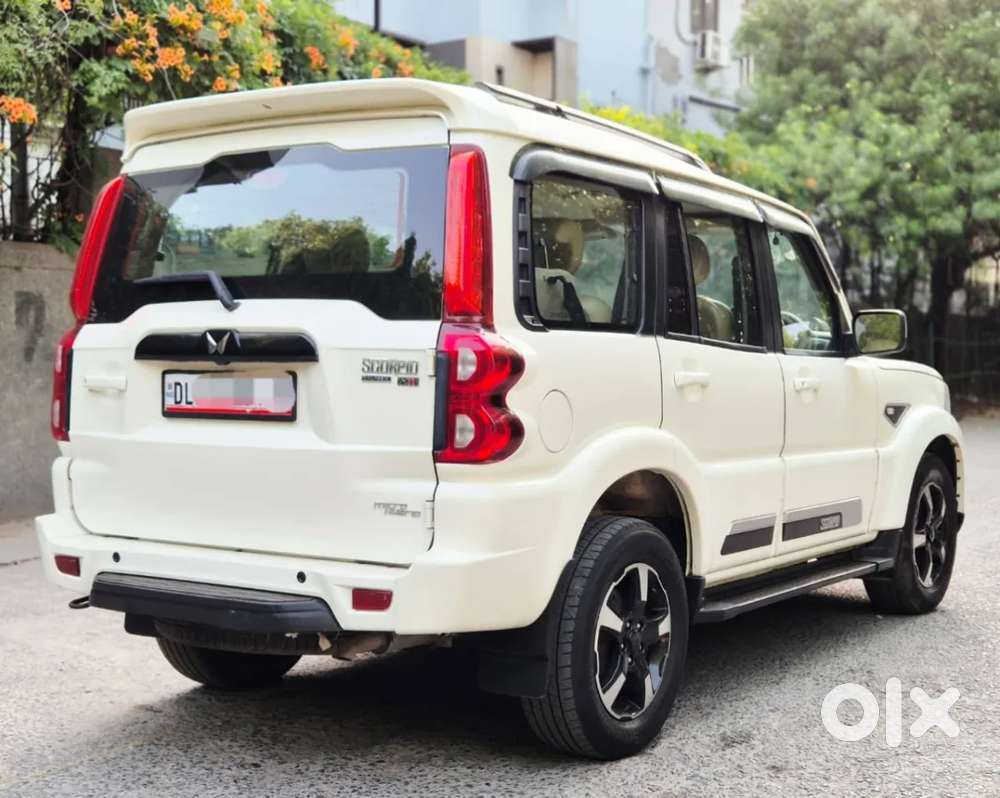 Mahindra Scorpio Classic, 2023, Diesel