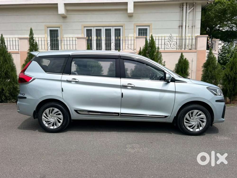 Maruti Suzuki Ertiga Vxi, 2025