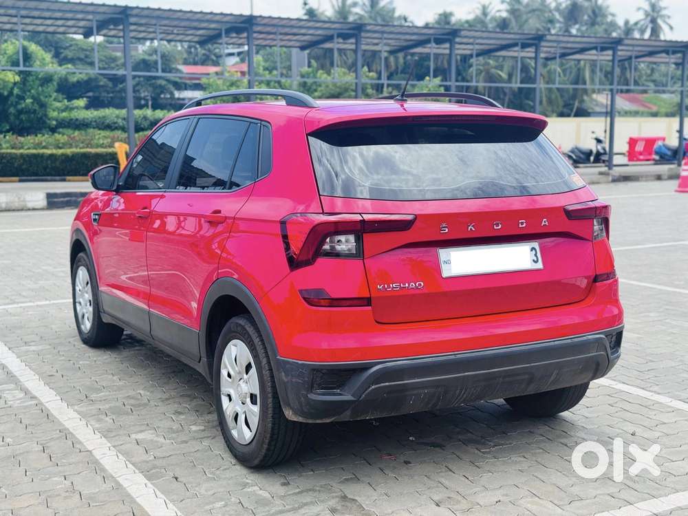 Skoda Kushaq 1.0 Tsi Active, 2022, Petrol