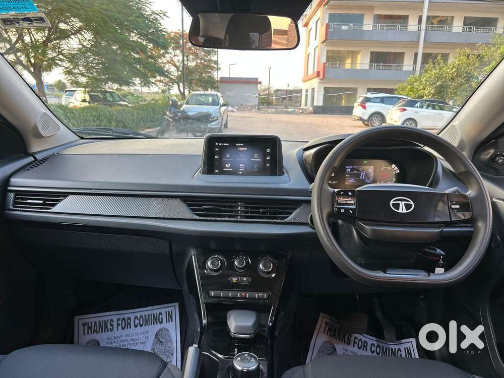 Tata Nexon, 2024, Petrol