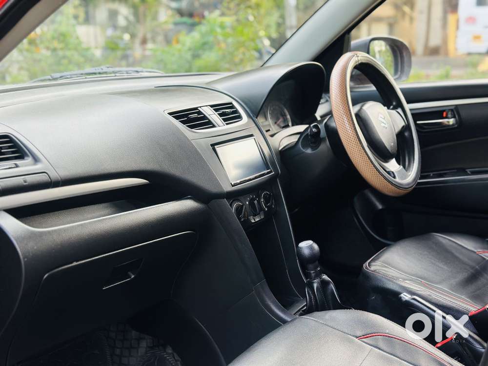 Maruti Suzuki Swift Vxi Abs Bsiv, 2014, Petrol