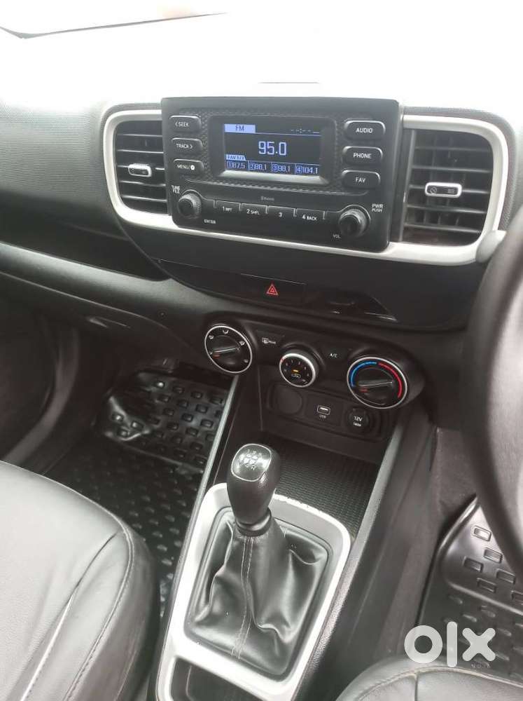 Hyundai Venue S, 2020, Petrol