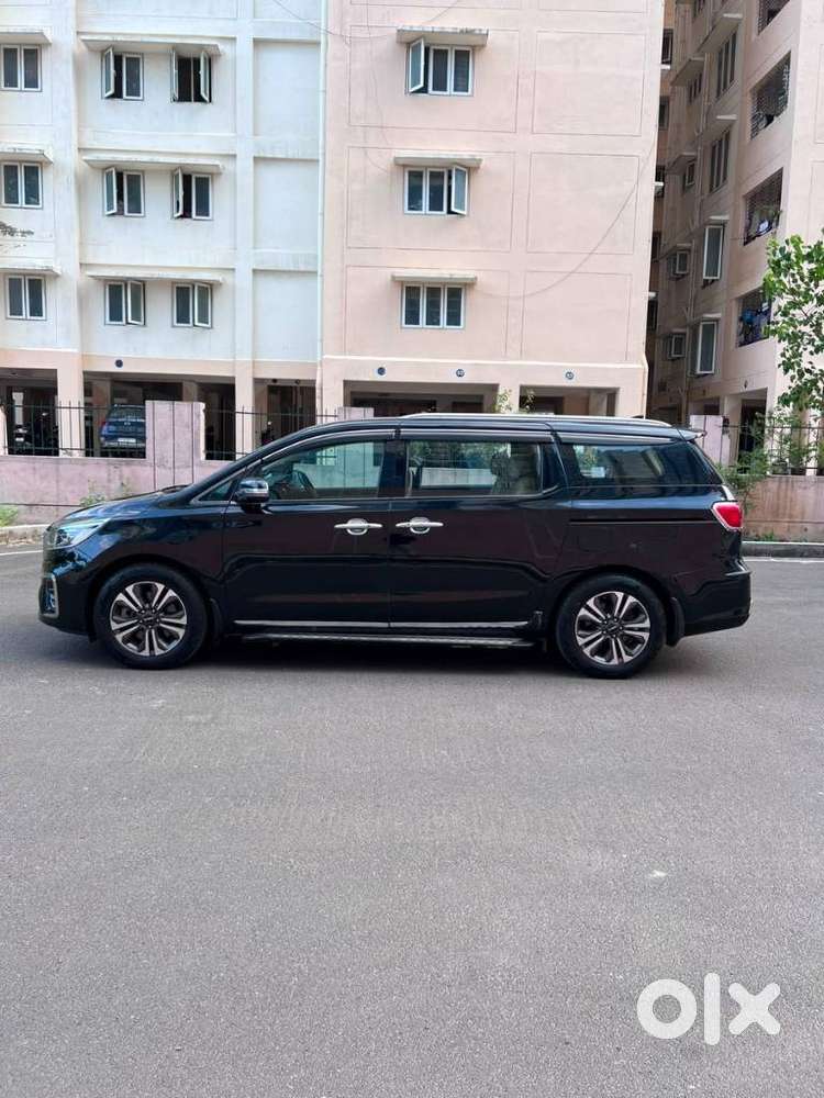 Kia Carnival Limousine Plus 7 Str, 2022, Diesel
