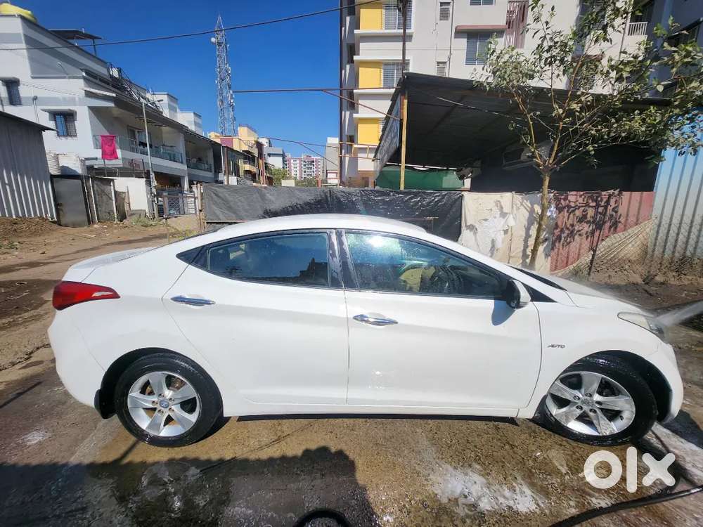Hyundai New Elantra 2013