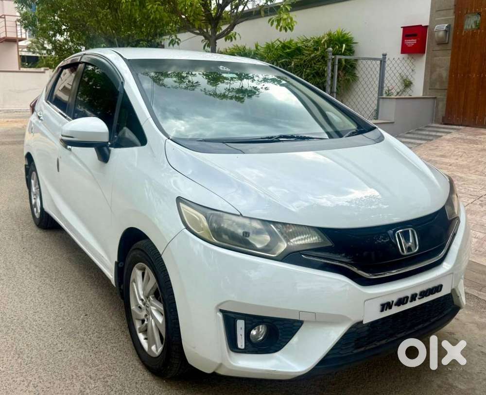 Honda Jazz V Automatic, 2016, Petrol