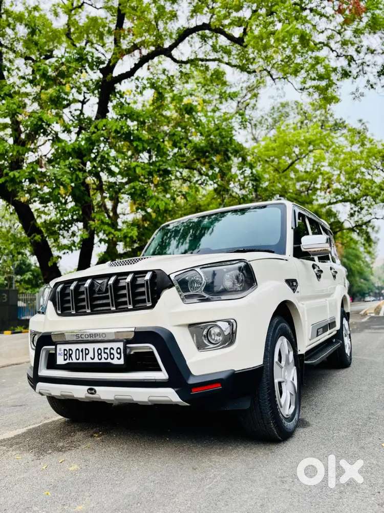 Mahindra Scorpio Classic 2018powerful Diesel Engine, 7-seater, First O