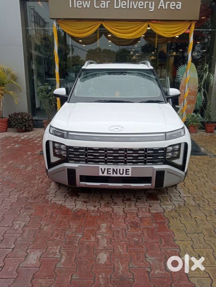 Hyundai New Venue Petrol Manual 2026