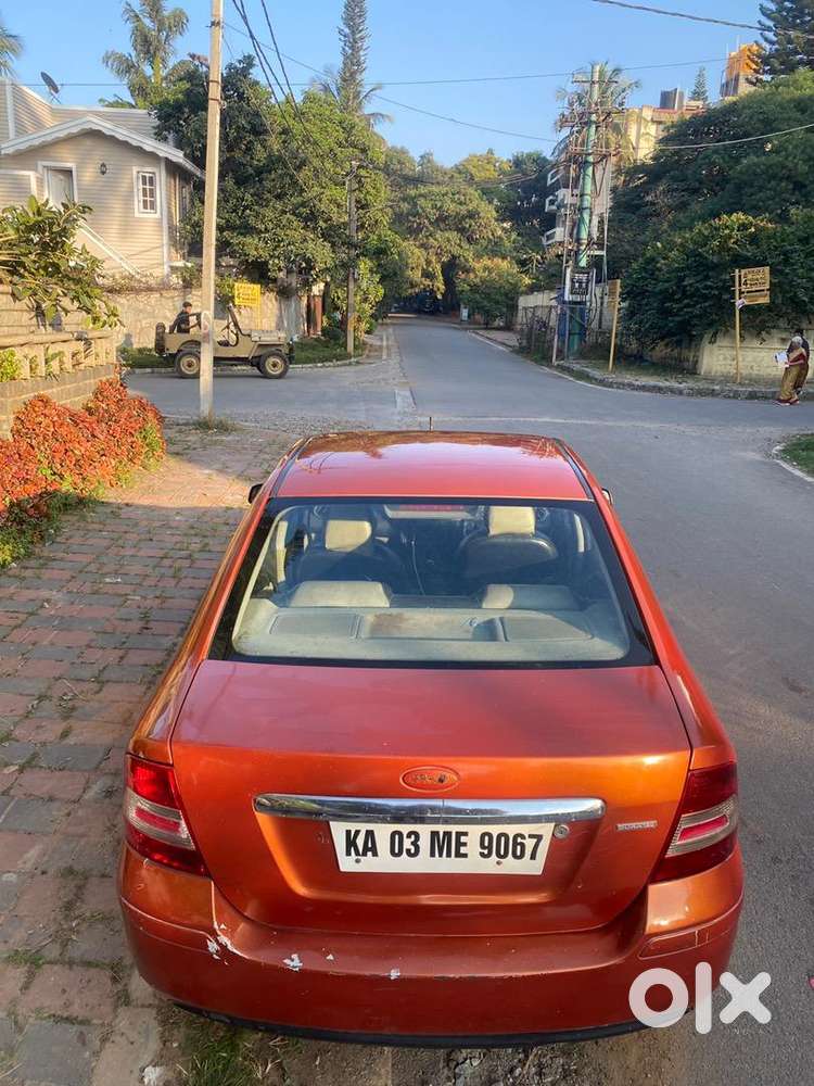 Ford Car Manual 2006