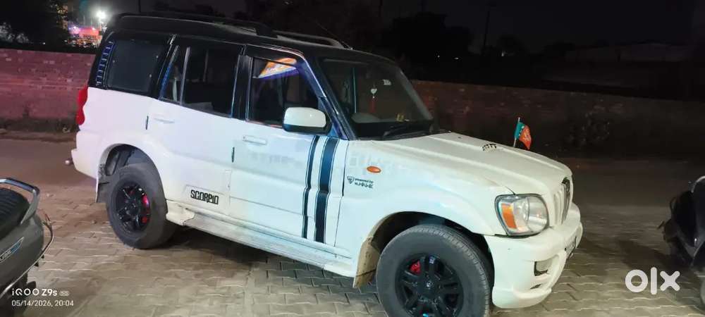 Mahindra Scorpio Classic 2013 Single Hand Car