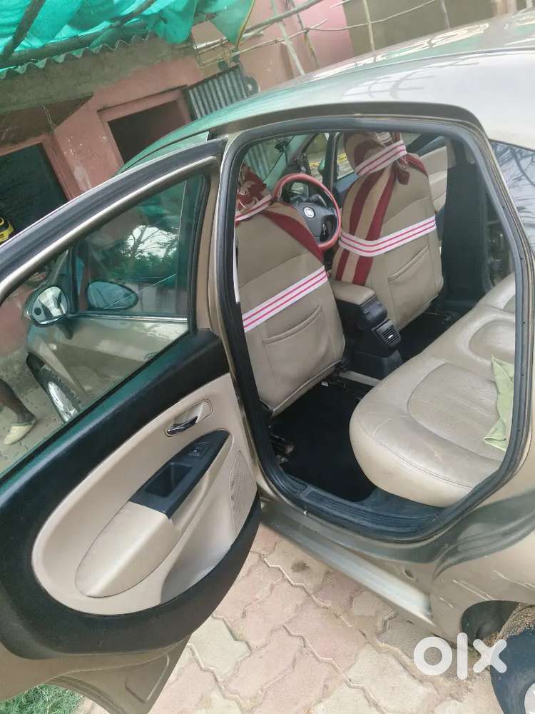 Fiat Linea 2011 Petrol 76000 Km Driven