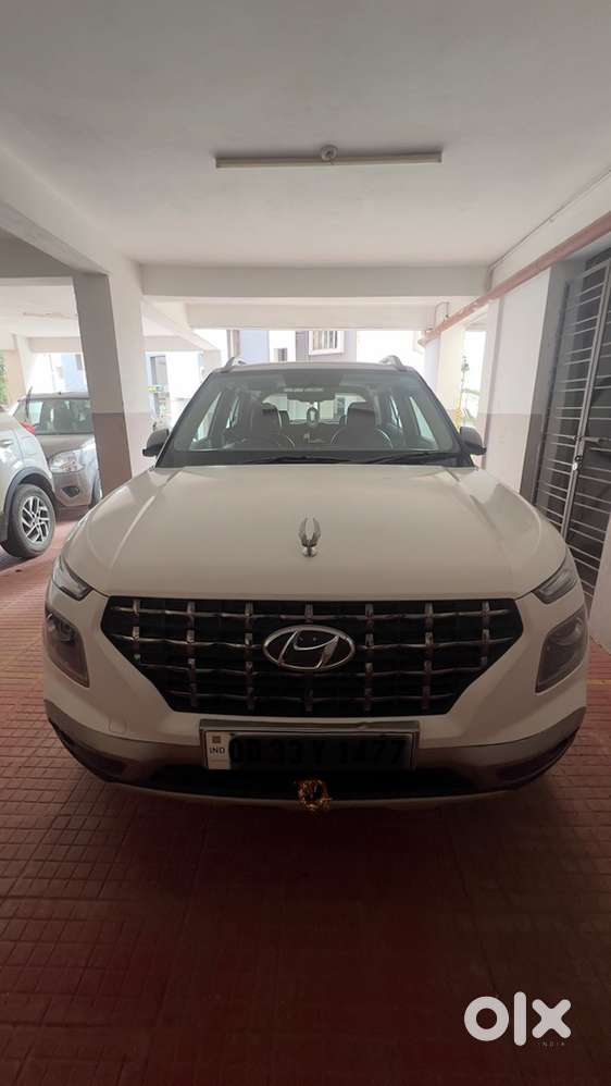 Hyundai Venue Petrol 2019
