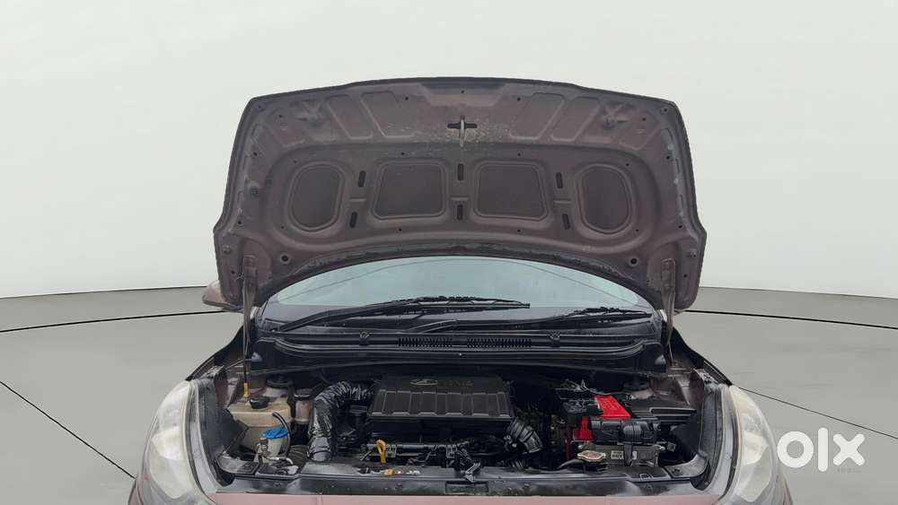 Hyundai Aura 1.2 S Petrol Amt, 2020, Petrol