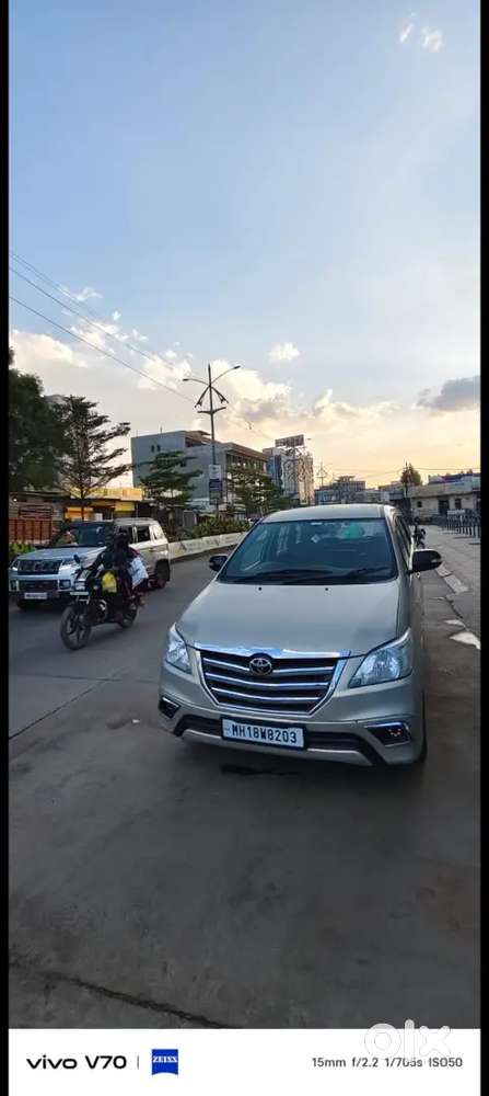 Toyota Innova 2.5 G 2012