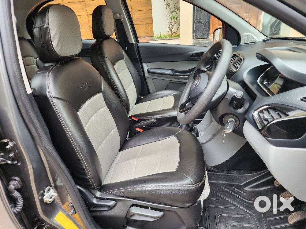 Tata Tiago 1.2 Revotron XT (O), 2023, Petrol