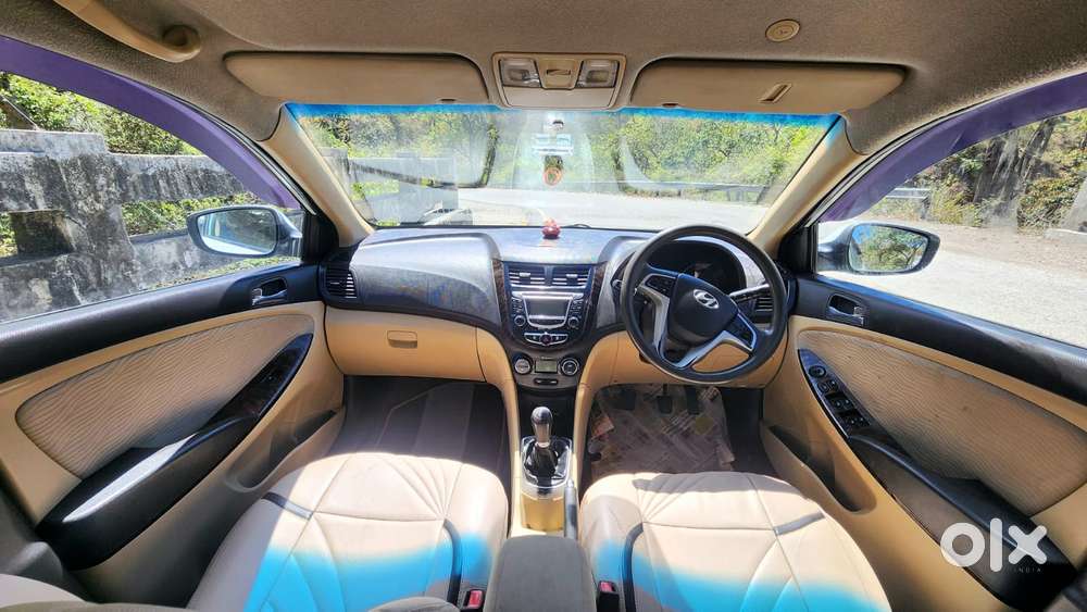 Hyundai Verna Fluidic 1.6 Vtvt Sx, 2012, Petrol