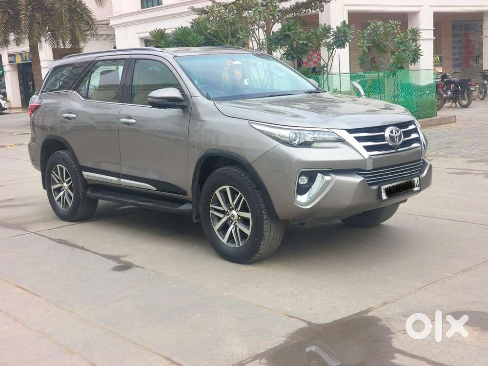 Toyota Fortuner 4x4 Mt 2.8 Diesel, 2019, Diesel
