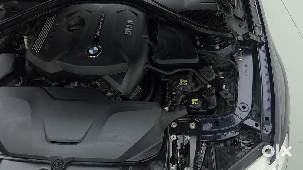 Bmw 3 Series 2.0 320i Luxury Line, 2016, Petrol