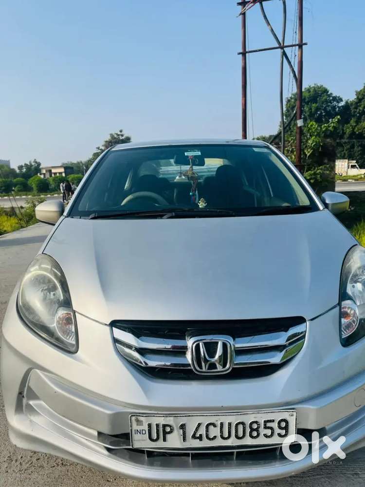 Honda Amaze 2015 Diesel Well Maintained