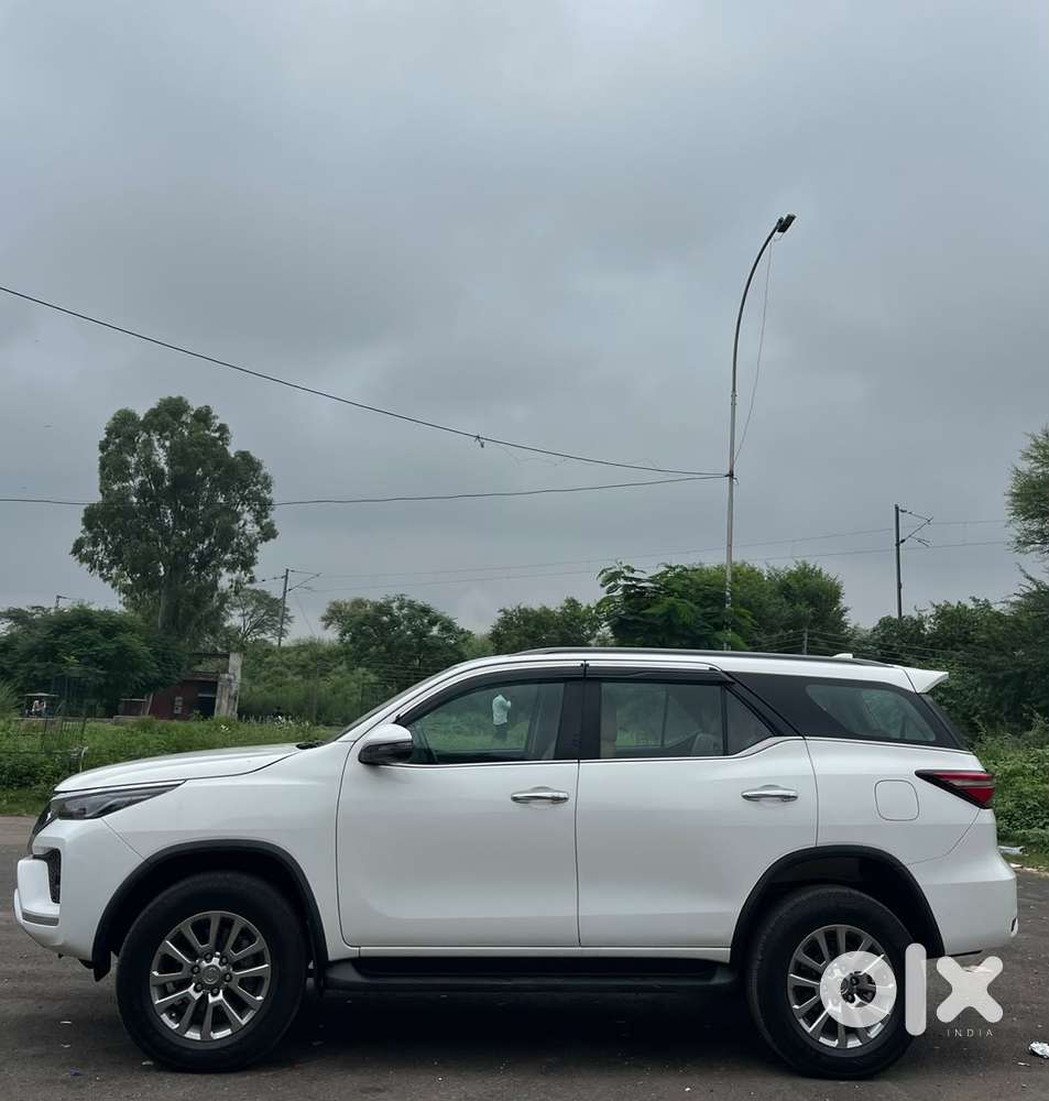 Toyota Fortuner 4x2 At 2.8 Diesel, 2022, Diesel