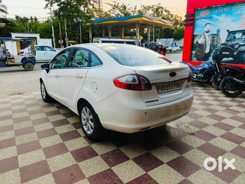 Ford Fiesta Petrol Titanium, 2012, Petrol