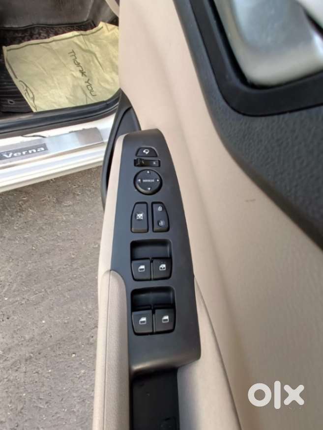 Hyundai Verna 1.6 Vtvt Sx, 2018, Petrol