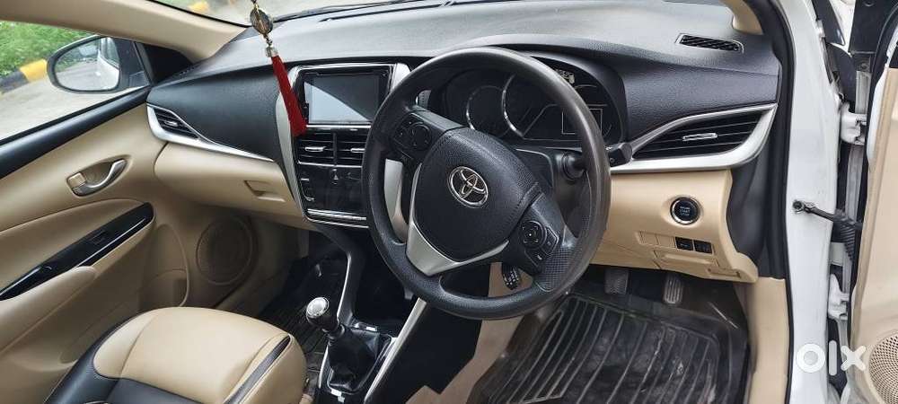 Toyota Yaris V, 2018, Petrol