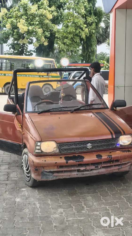 Gari Ok Condition Me Hai Engine Chalu Hai Bs Darvaje Me Aur Thora Bahu