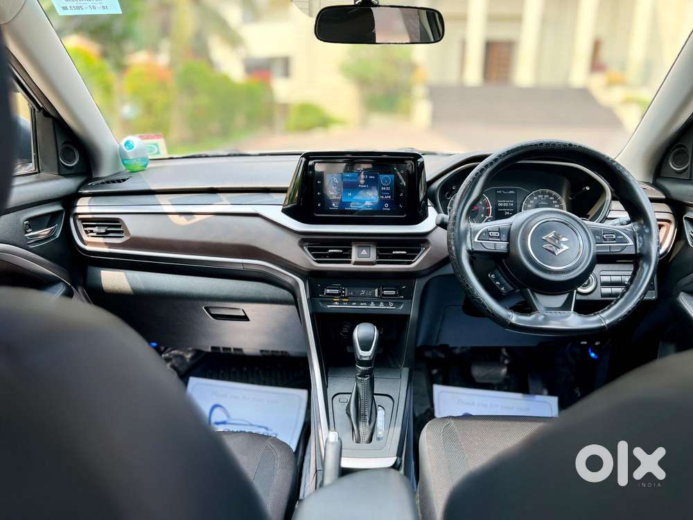 Maruti Suzuki Brezza 1.5 Vxi Smart Hybrid, 2023, Petrol