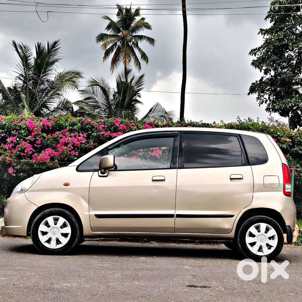 Maruti Suzuki Zen Estilo Vxi Bsiv, 2013, Petrol