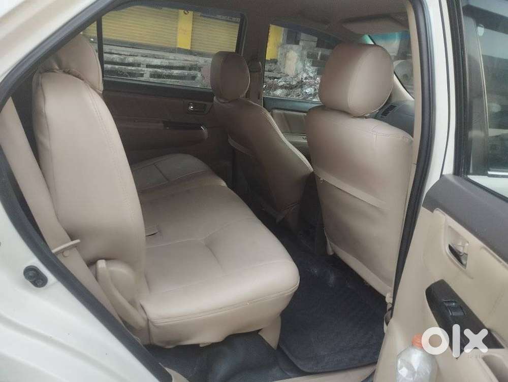 Toyota Fortuner 3.0 4x4 Manual, 2013, Diesel