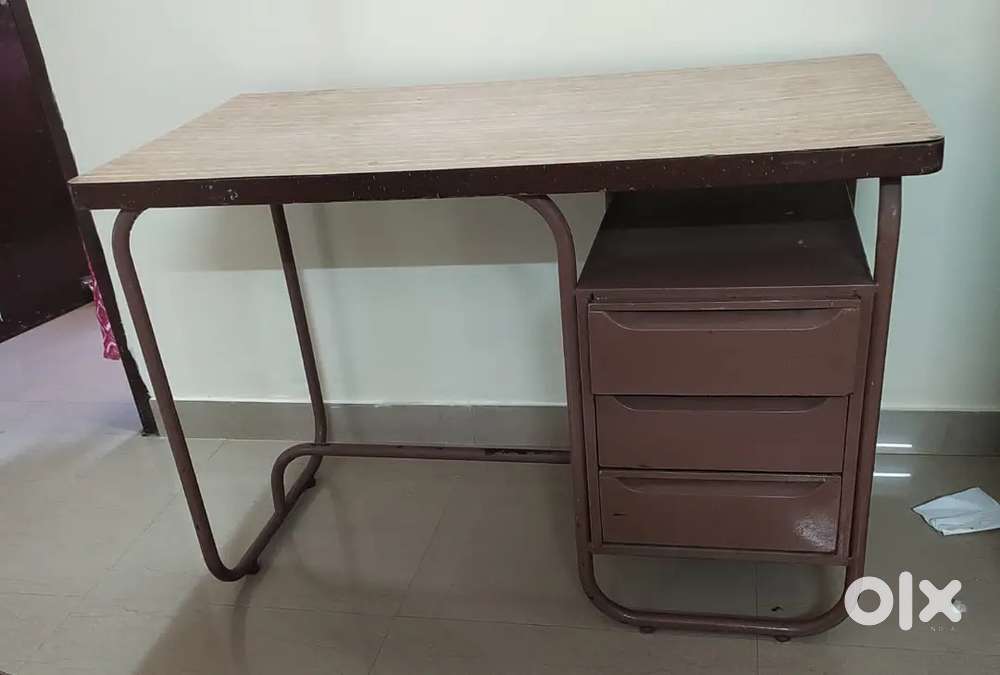 Godreje table