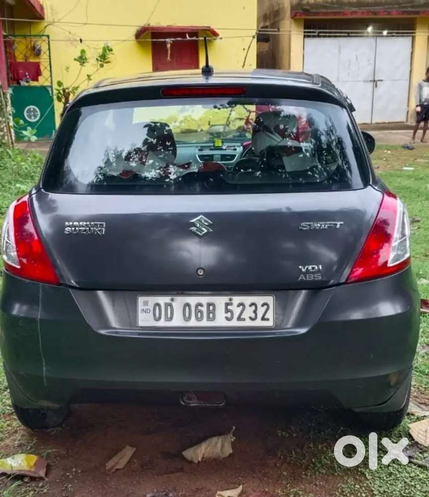 Maruti Suzuki Swift 2015 Diesel 145000 Km Driven
