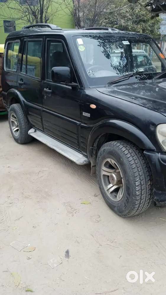 Mahindra Scorpio Glx 2004