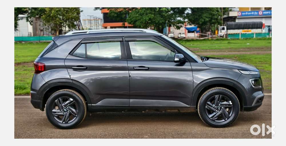 Hyundai Venue Sx Knight Edition Mt, 2022, Diesel