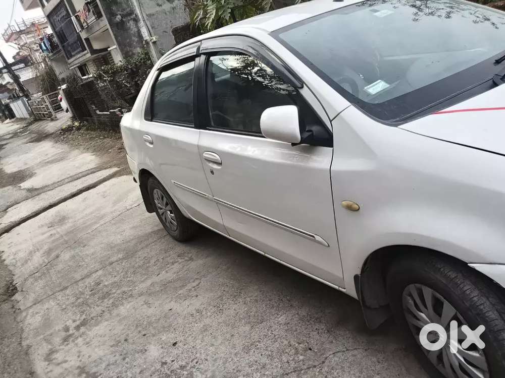 Toyota Etios 2012 Petrol 95000 Km Driven