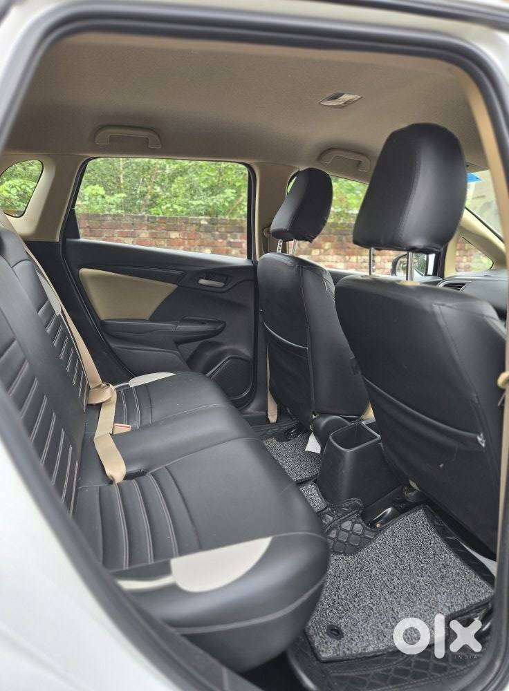 Honda Jazz 1.2 S I-vtec At, 2016, Petrol